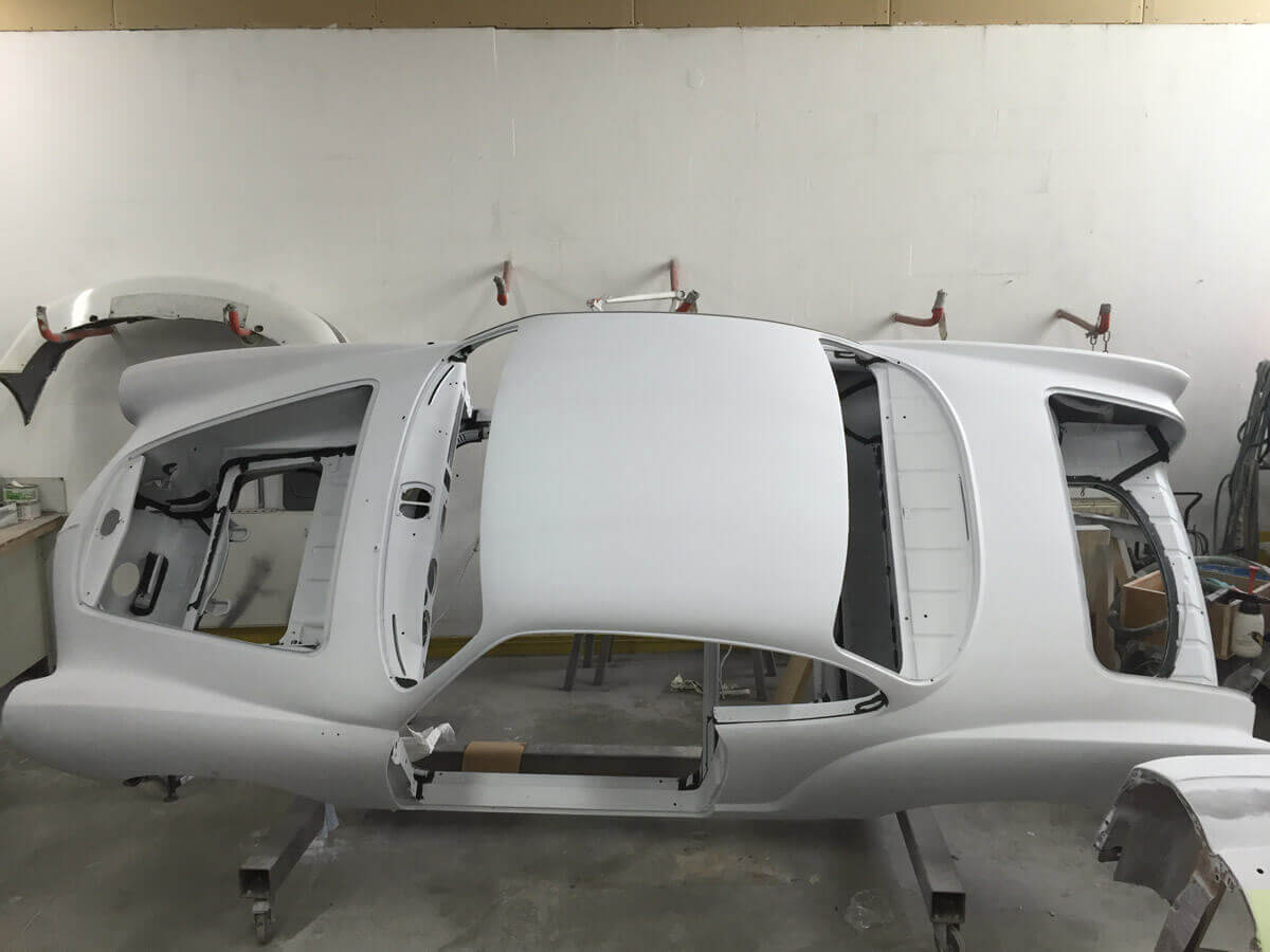Restauration Karmann Ghia 1965 seesand L568 / perlweiss L87 grundiert